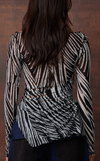 KORA TOP - BLACK VEINS
